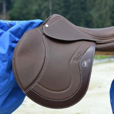 Produktbild von JH Reitsport's Springsattel CASALL 17,5"
